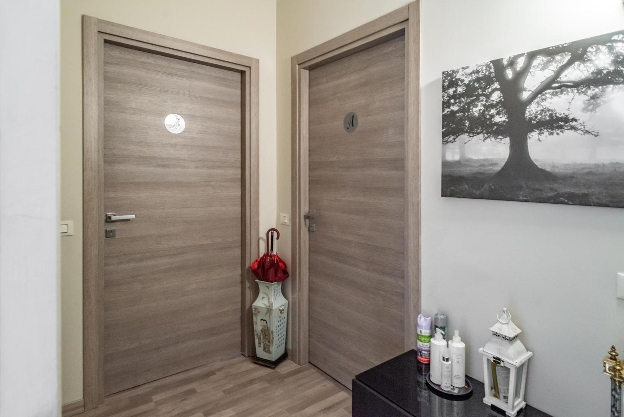 Appartamento Casa Anna - City Center Of Pavia - By Host4U Esterno foto